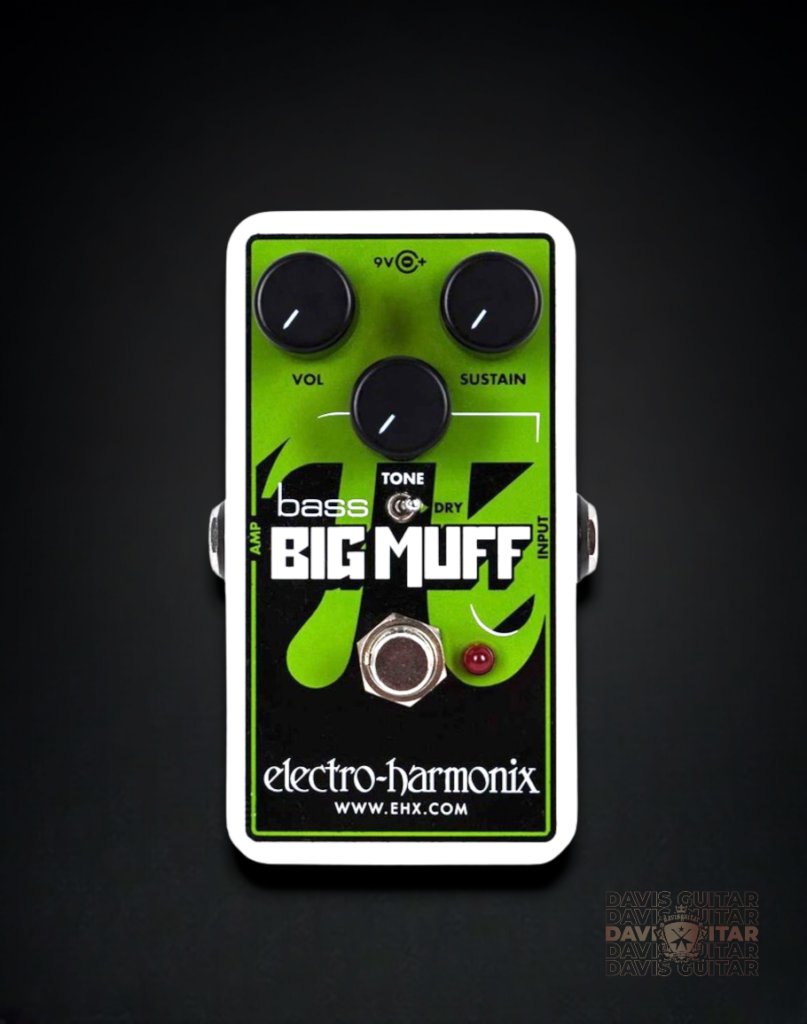 EHX Nano Bass Big Muff Pi Davis Guitar